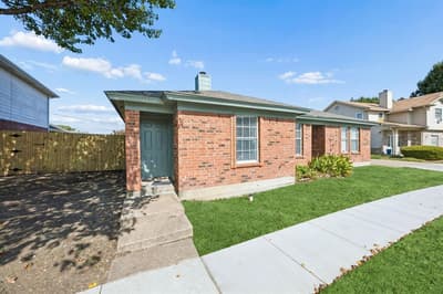 1041 Tennessee Trail, Arlington TX 76017 - Photo 2