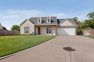 510 Mattie Lane, Lake Dallas TX 75065 - Photo 2