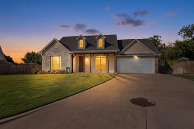 510 Mattie Lane, Lake Dallas TX 75065