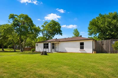 5001 Meadowbrook Drive, Fort Worth TX 76103 - Photo 3