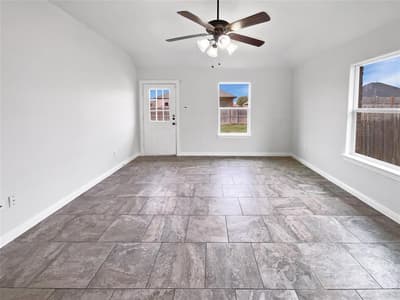 112 Halifax Circle, Palmer TX 75152 - Photo 3