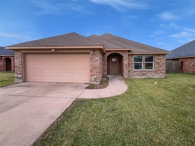 112 Halifax Circle, Palmer TX 75152