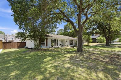 2202 Custer Parkway, Richardson TX 75080 - Photo 2