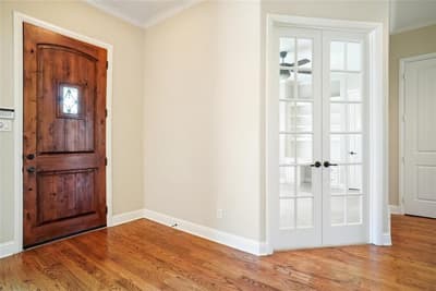1904 Melbourne Drive, Pantego TX 76013 - Photo 4