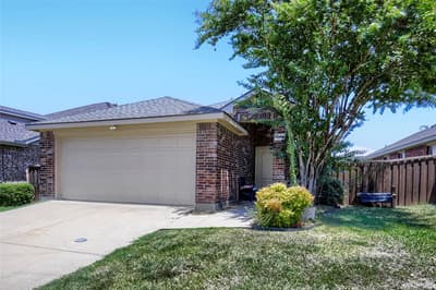 4004 Ridgetop Drive, Heartland TX 75126 - Photo 2