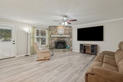 3217 Meadow Wood Lane, Bedford TX 76021 - Photo 5