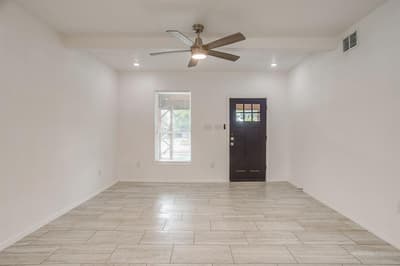 2214 Pearl Avenue, Fort Worth TX 76164 - Photo 3
