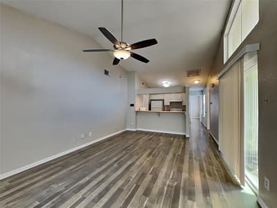 1621 Scottsdale Drive, Arlington TX 76018 - Photo 2