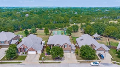 604 Bentley Court, Roanoke TX 76262 - Photo 2