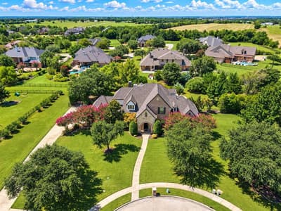 2 Westchester Court, Heath TX 75032