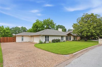 5440 Northcrest Road, Fort Worth TX 76107 - Photo 2