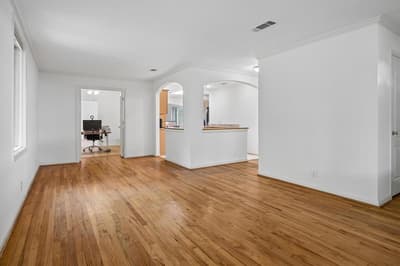 7233 Meadow Lake Avenue, Dallas TX 75214 - Photo 5
