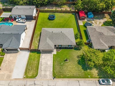 7220 Windhaven Road, North Richland Hills TX 76182 - Photo 3