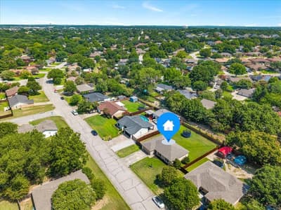 7220 Windhaven Road, North Richland Hills TX 76182 - Photo 4