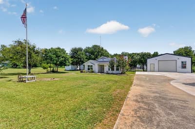 1425 Pioneer Drive, Lowry Crossing TX 75069 - Photo 2