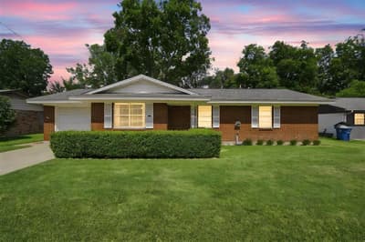1420 Austin Drive, Ennis TX 75119 - Photo 3
