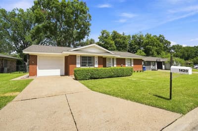 1420 Austin Drive, Ennis TX 75119 - Photo 5