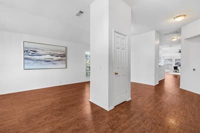 334 Touchdown Drive, Irving TX 75063 - Photo 3
