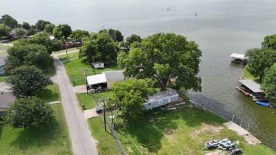 3903 Montgomery Drive, Granbury TX 76049 - Photo 4