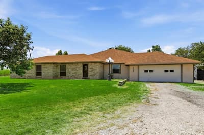 8766 Webb Road, Ponder TX 76259 - Photo 3