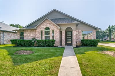 2212 Silverthorn Lane, Flower Mound TX 75028 - Photo 5