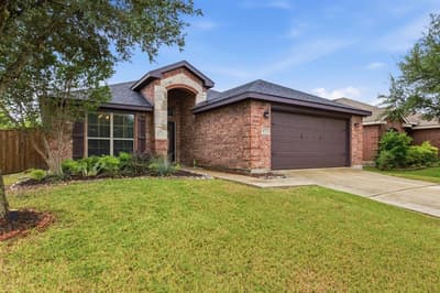 4003 Gabi Avenue, Heartland TX 75126 - Photo 2