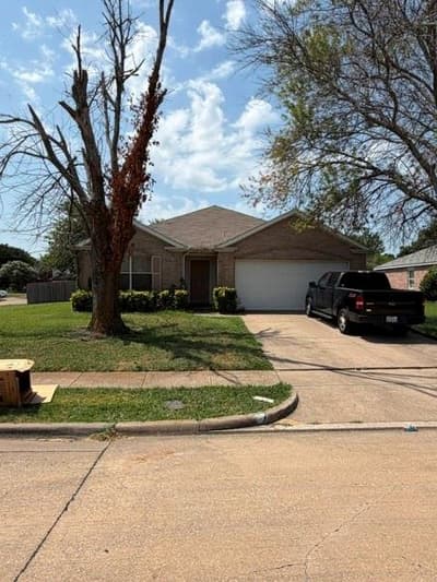 822 Breton Drive, Glenn Heights TX 75154