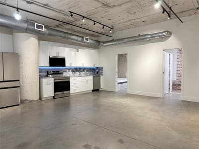 1122 Jackson Street # 522, Dallas TX 75202 - Photo 2