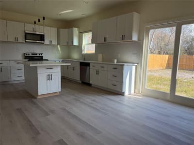 4716 Frank Street, Dallas TX 75210 - Photo 5