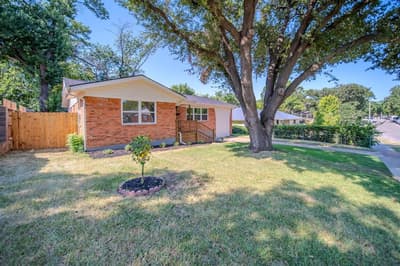 1140 Fair Oaks Drive, Irving TX 75060 - Photo 2