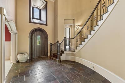 3075 Whispering Oaks Drive, Highland Village TX 75077 - Photo 3