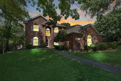 725 Big Horn Trail, Crowley TX 76036 - Photo 2