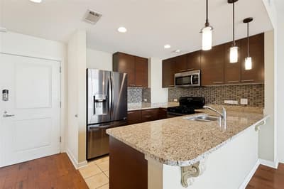 1200 Main Street # 1703, Dallas TX 75202 - Photo 5