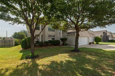 45 Beechcreek Drive, Edgecliff Village TX 76134 - Photo 3