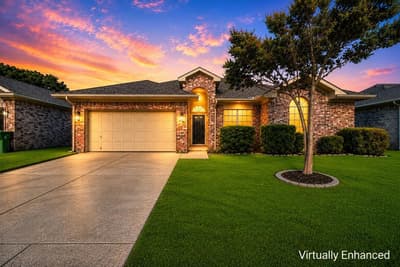 3433 Mayflower Court, Arlington TX 76014