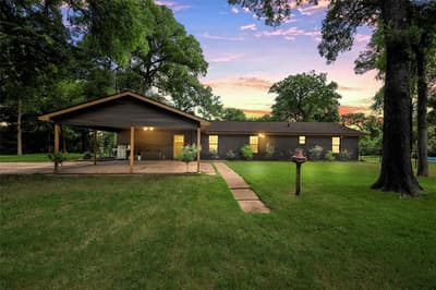 232 PR 3666, China Spring TX 76633