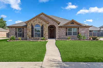 915 Sage Meadow Drive, Glenn Heights TX 75154