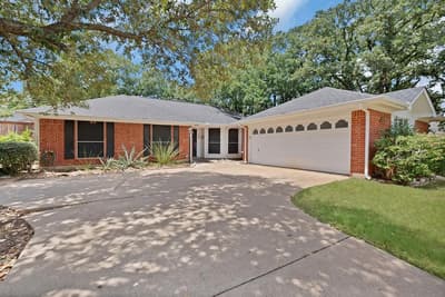 105 Arthur Drive, Kennedale TX 76060 - Photo 2