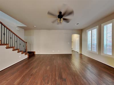 226 Knapford, Euless TX 76040 - Photo 2