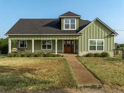 1122 W White Oak Road, West TX 76691 - Photo 2