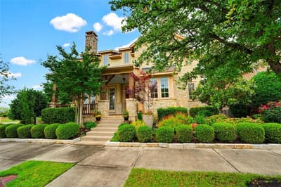 2201 Austin Waters, Carrollton TX 75010