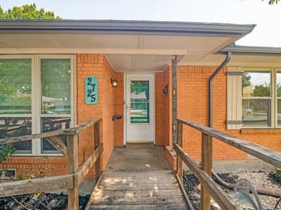 2725 Maverick Avenue, Dallas TX 75228 - Photo 3