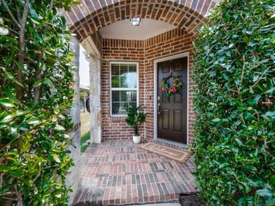 7928 Cool River Drive, Frisco TX 75036