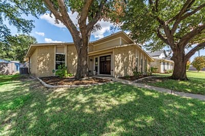 2017 Jennifer Court, Carrollton TX 75007