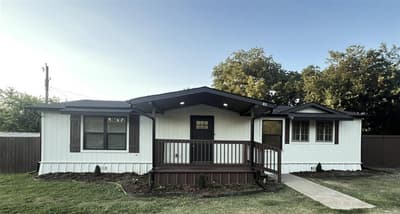 811 Thompson Street, Gainesville TX 76240