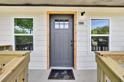 3500 Baylor Street, Fort Worth TX 76119 - Photo 3