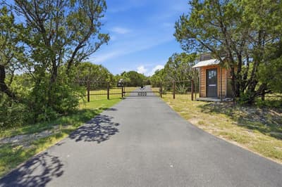 4800 Rock Church Highway, Tolar TX 76476 - Photo 4