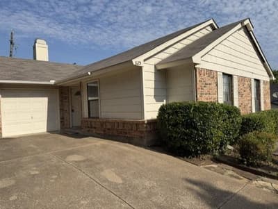 3125 Grapevine Lane, Plano TX 75074 - Photo 2