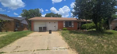 1053 Cole Court, Fort Worth TX 76115