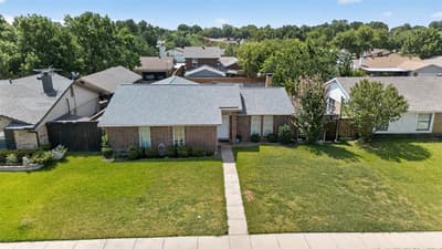 2224 Crockett Drive, Carrollton TX 75006 - Photo 3